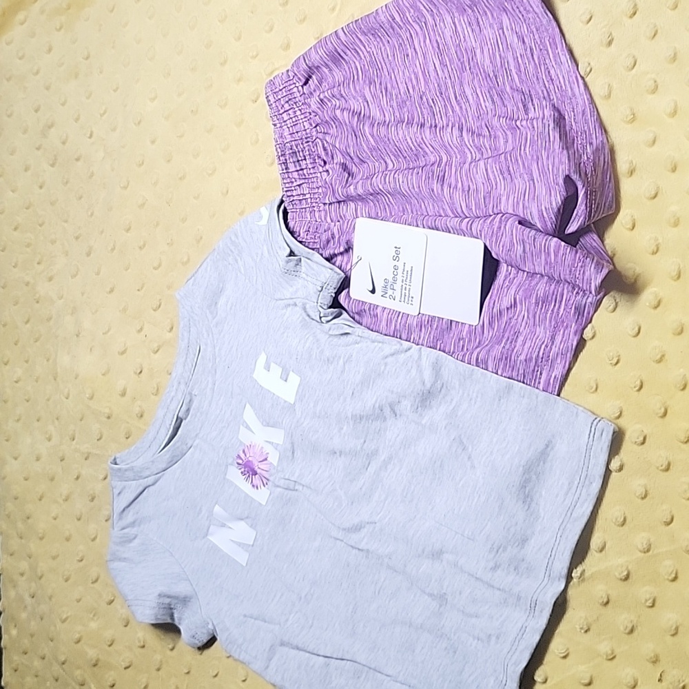 Nike 2 piece Shorts Set